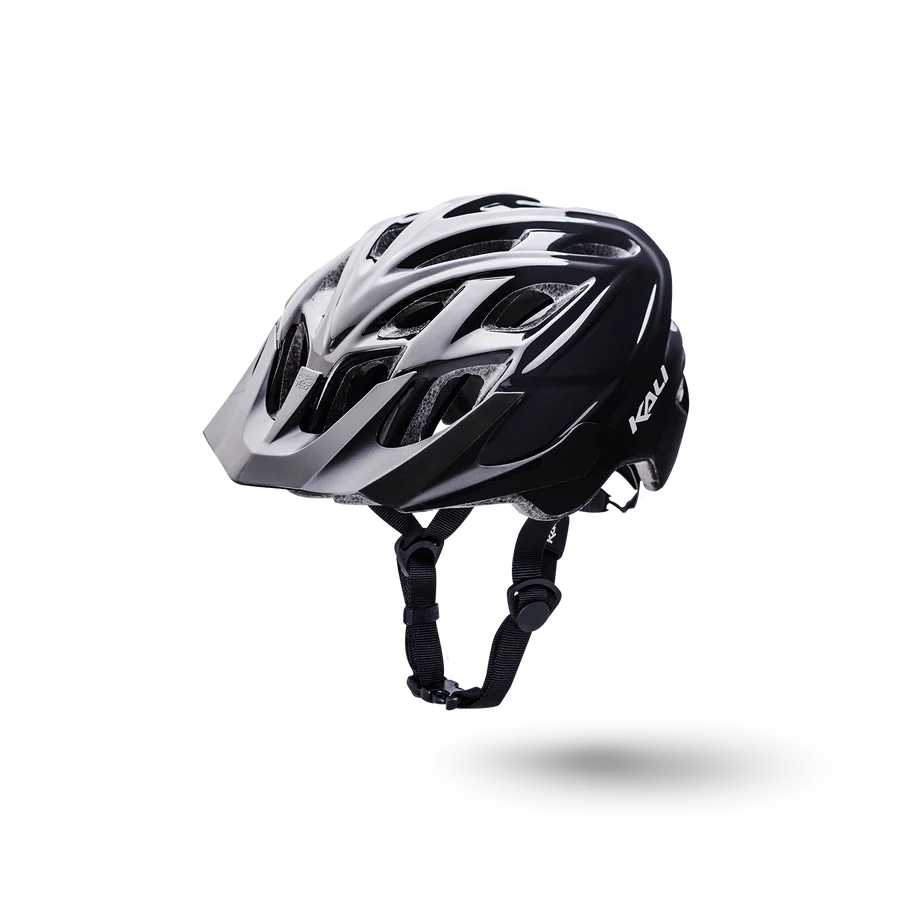  Kali Chakra Solo noir — casque vélo 292 g Composite Fusion 21 aérations, vue trois quarts